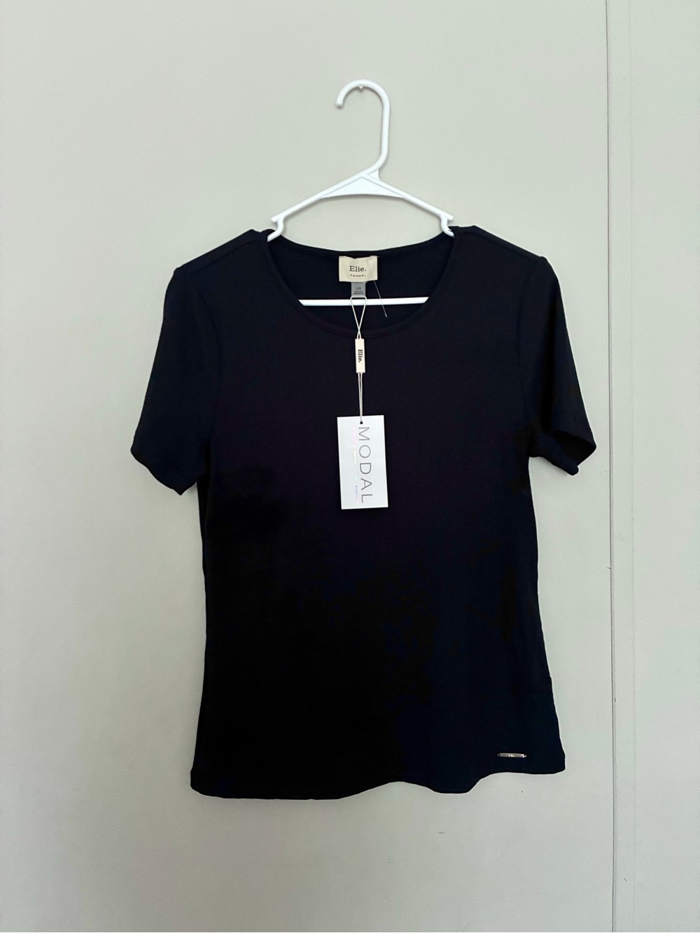 Women’s Ribbed Navy Top
